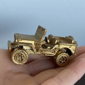 Gold willys jeep